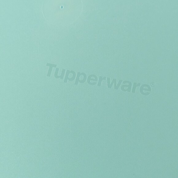 Retired 14L TUPPERWARE Thatsa JUMBO Bowl, large mixing bowl Teal / light blue - Picture 11 of 13